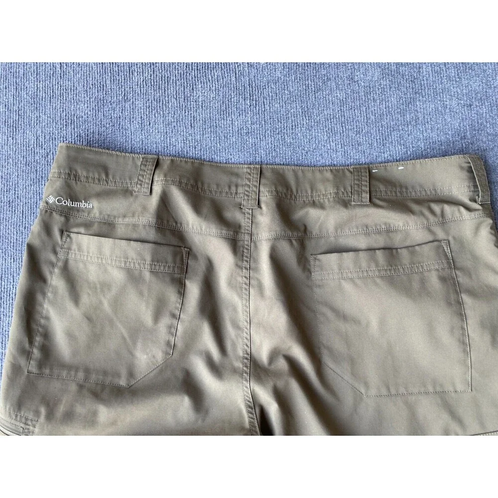 Columbia Mens Convertible Pants 43x34 brown khaki omni-shade sun protection Tusk